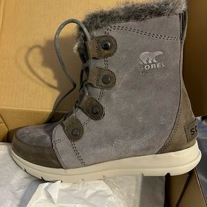 Sorel Explorer Joan boots